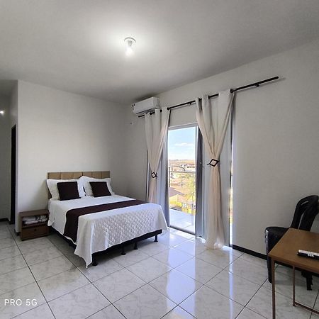 Correntina Hotel Almeida מראה חיצוני תמונה